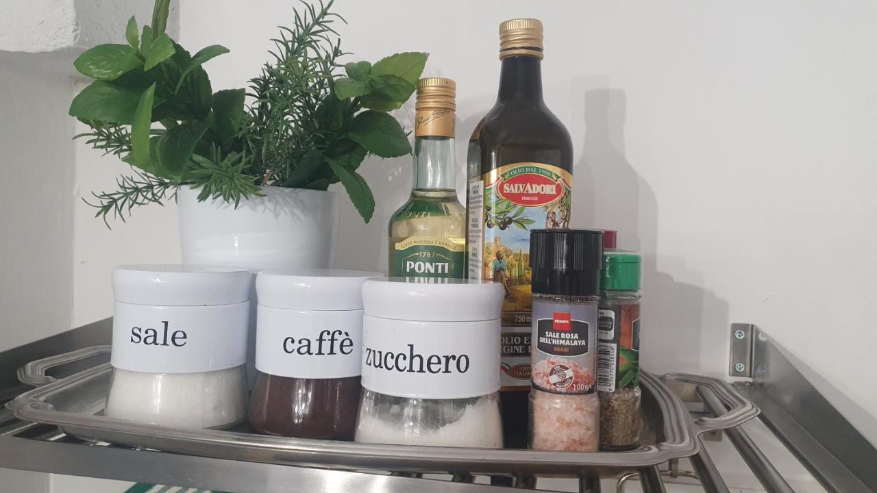 Ferienwohnung La Piccola Al Mare Livorno Exterior foto